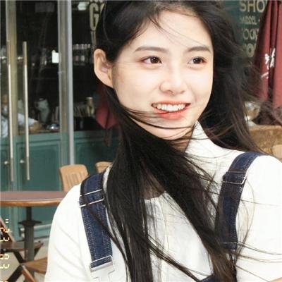 某僵尸少女的灾难海报