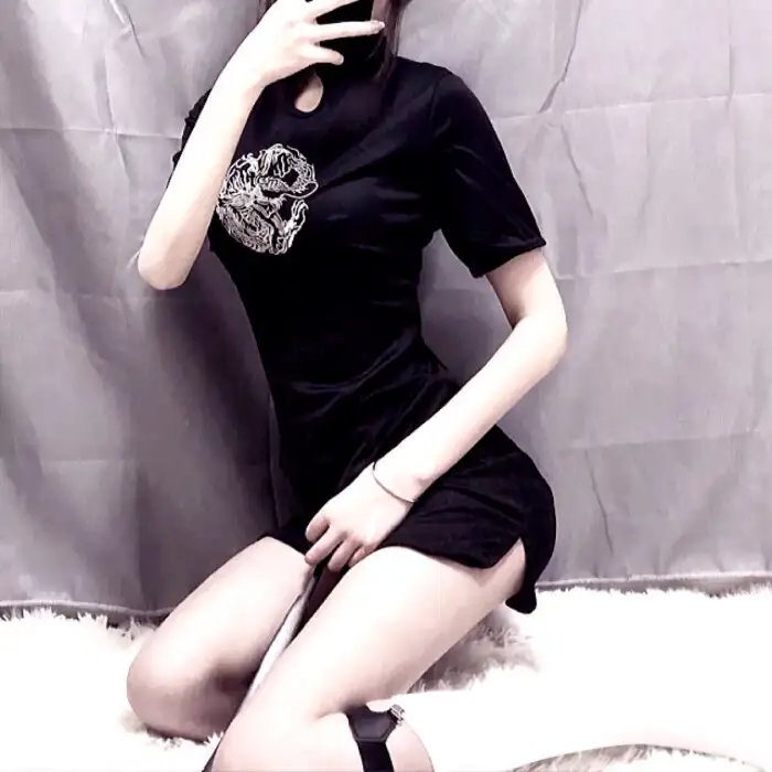 魔物海报